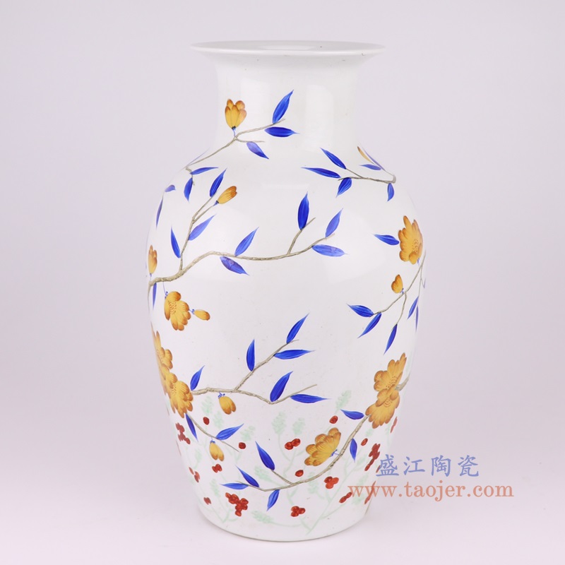新彩手绘花鸟冬瓜花瓶，产品编号：RZTX07       产品尺寸(单位cm):  高35.5直径20.4口径底径13.5重量3.6KG