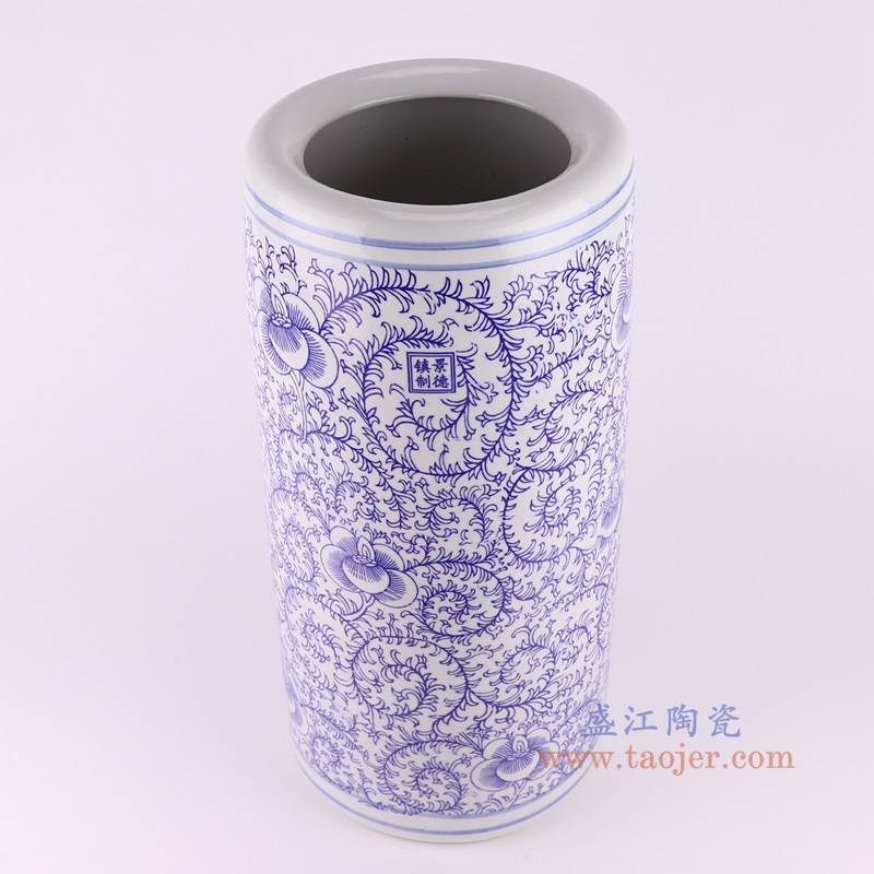青花缠枝串花纹箭筒伞筒，产品编号：RZUA01-D       产品尺寸(单位cm):  高48.5直径23口径底径21重量6KG