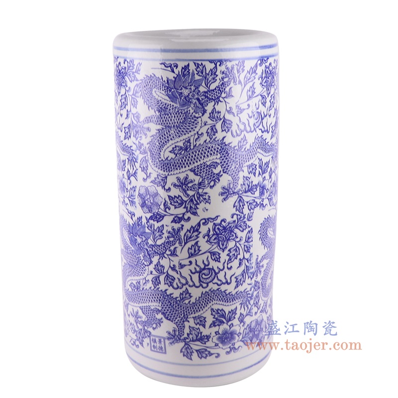 青花缠枝龙纹箭筒伞筒，产品编号：RZUA01-E       产品尺寸(单位cm):  高48.5直径23口径底径21重量6KG