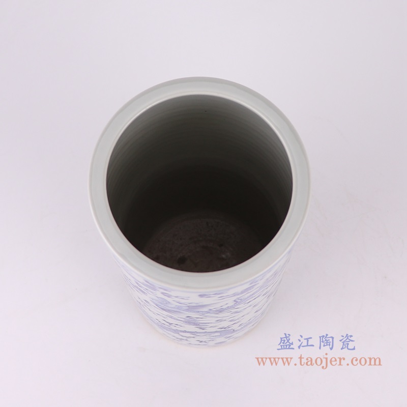 青花龙凤纹箭筒,产品编号:RZUL01-A 产品尺寸(单位cm): 高28直径11.5口径底径重量1KG