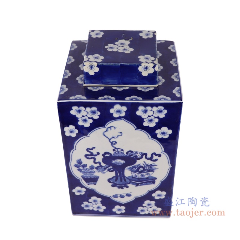 青花冰梅开窗博古纹四方茶叶罐,产品编号:RZUL02-A 产品尺寸(单位cm): 高30直径17.7口径底径重量3.5KG