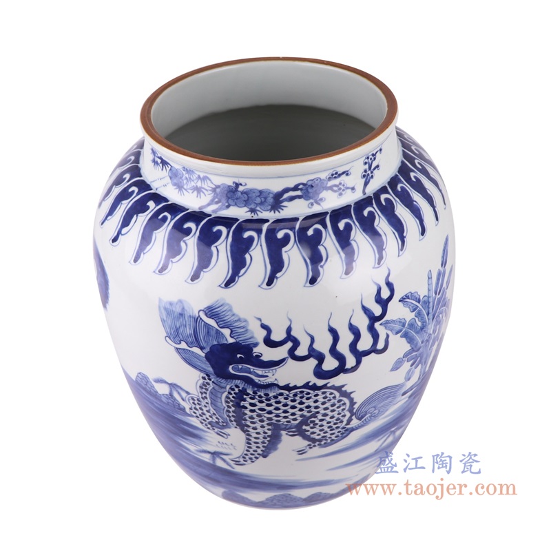 青花麒麟纹枣子罐，产品编号：RZUL04       产品尺寸(单位cm):  高35.1直径30.9口径底径20.3重量6.45KG