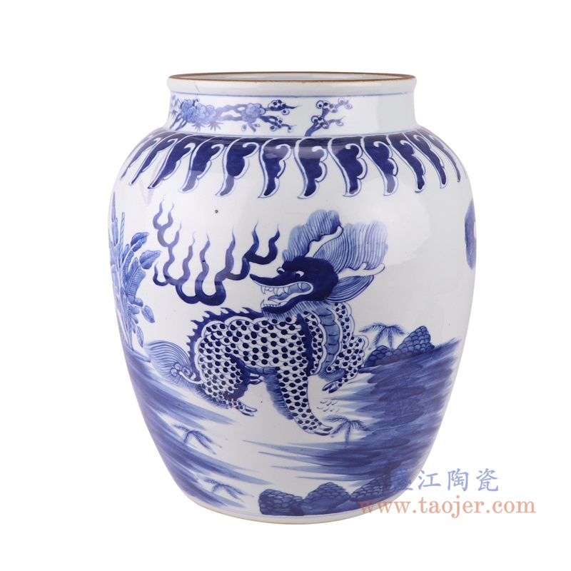 青花麒麟纹枣子罐，产品编号：RZUL04       产品尺寸(单位cm):  高35.1直径30.9口径底径20.3重量6.45KG