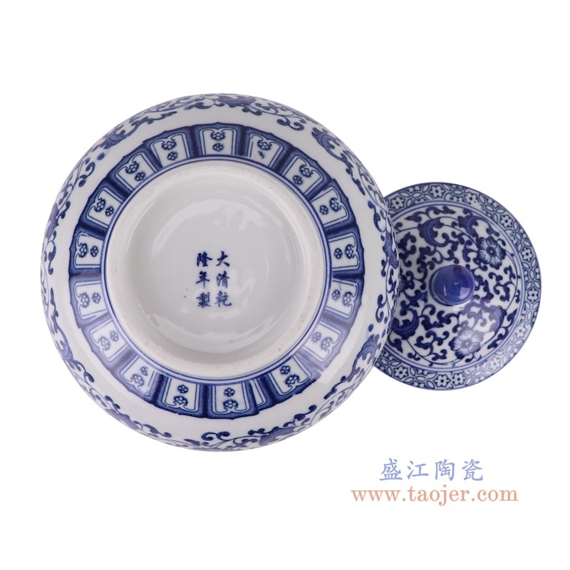 青花缠枝莲将军坛茶叶罐,产品编号:RZBG03-B 产品尺寸(单位cm): 高19直径16.5口径底径9.8重量1.25KG