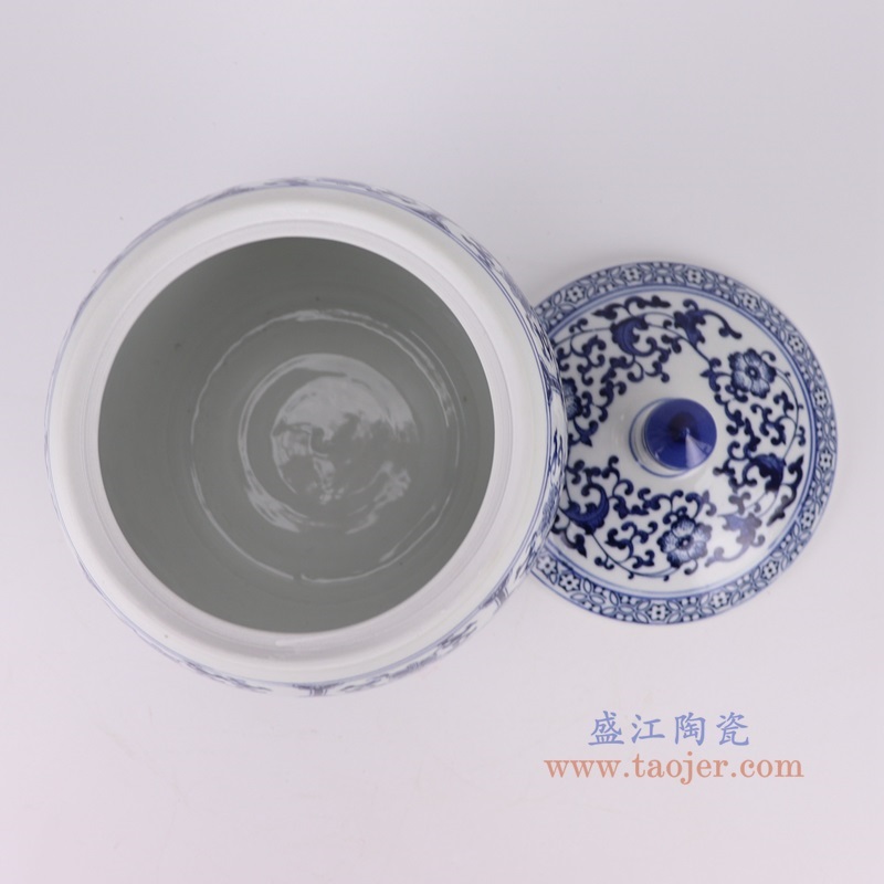 青花缠枝莲茶叶罐，产品编号：RZBG11-B       产品尺寸(单位cm):  高20直径17口径底径10.2重量1.2KG