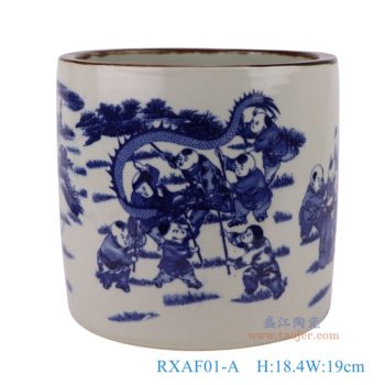 RXAF01-A  青花人物婴戏图笔筒，     高18.4直径19口径底径重量2.2KG
