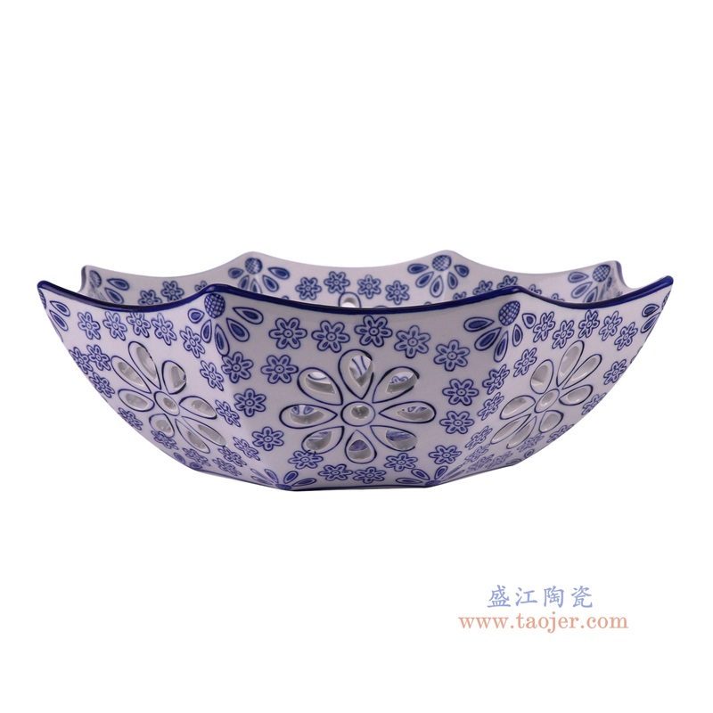 青花花卉镂空八角十二寸果盘,产品编号:RYPU77 产品尺寸(单位cm): 高9.2直径31口径底径重量0.8KG