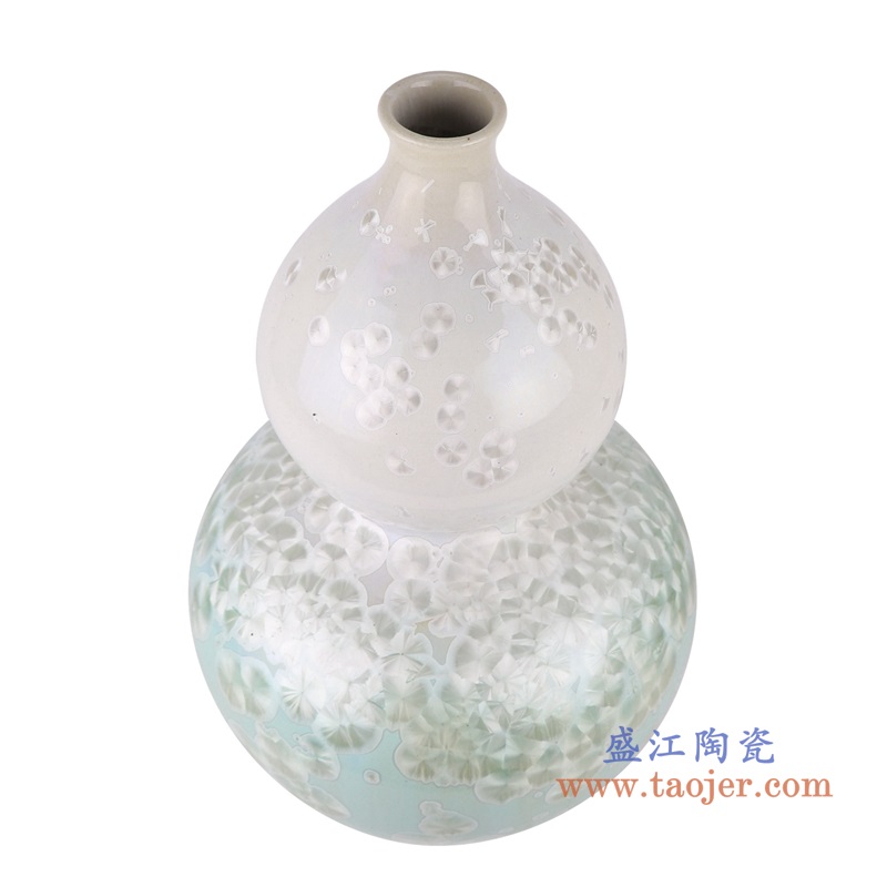 结晶釉白绿葫芦瓶,产品编号:RYYX13 产品尺寸(单位cm): 高44.7直径26.4口径底径14重量3.4KG