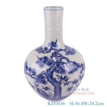 RZFH36   青瓜松鹤纹天球瓶     高36.4直径24.2口径底径10.4重量3.5KG