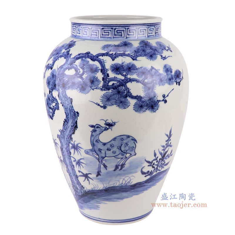 青花松竹梅花鹿纹大罐,产品编号:RZFH37 产品尺寸(单位cm): 高38.4直径27.5口径底径14.7重量5.7KG