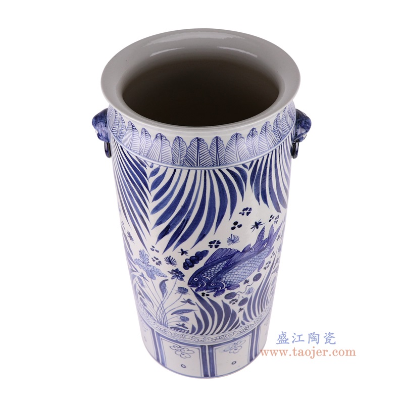青花鱼藻纹双狮子头耳箭筒,产品编号:RZFH38-A 产品尺寸(单位cm): 高54直径26.5口径底径重量12KG
