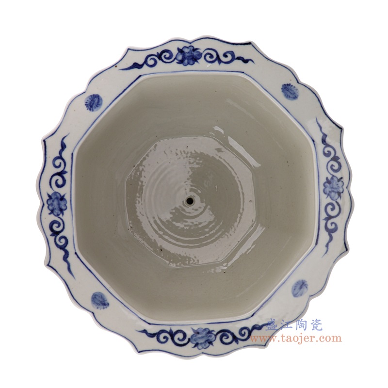 青花仙鹤松竹梅纹八边花口花盆,产品编号:RZFH39-A 产品尺寸(单位cm): 高23直径37口径底径25.5重量6KG