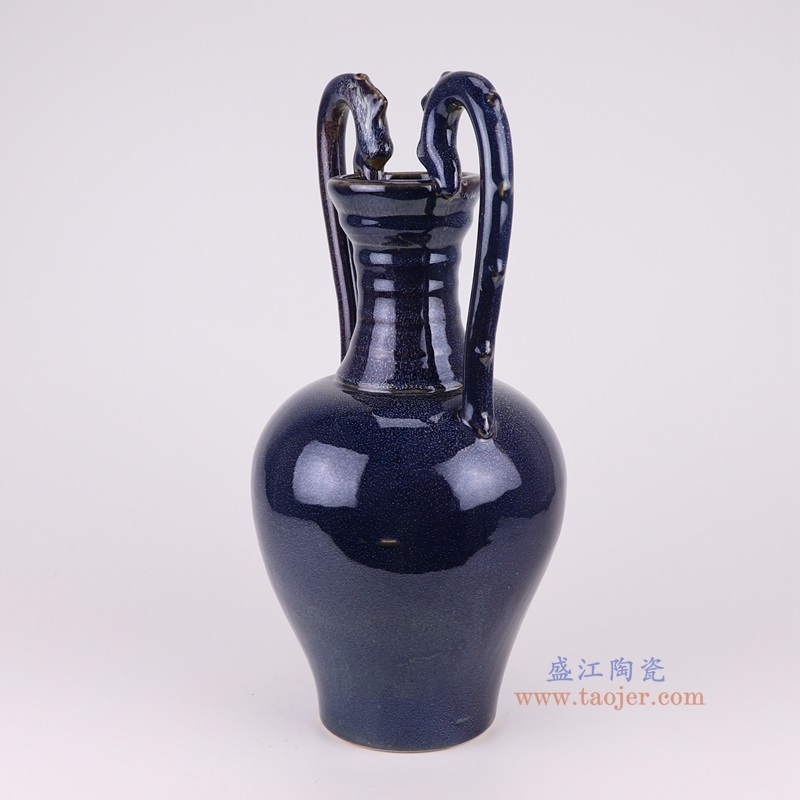 霁蓝双龙咬耳长颈瓶，产品编号：RZSC48       产品尺寸(单位cm):  高43.5直径22口径底径11.6重量3.1KG