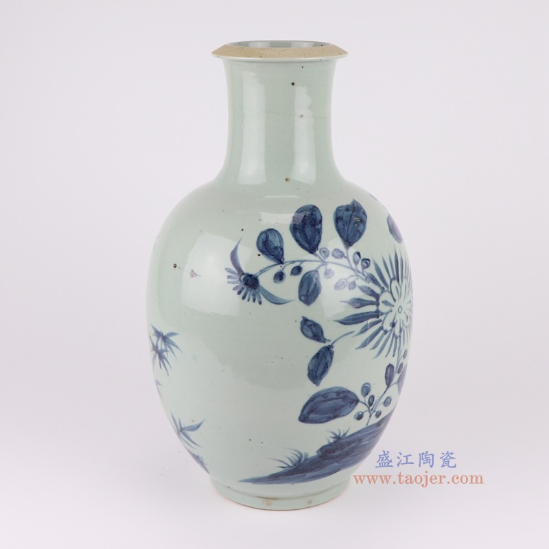 青花太阳花竹纹花瓶,产品编号:RZSX56 产品尺寸(单位cm): 高37直径21.8口径底径12.2重量4.35KG