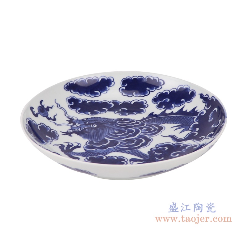 青花云中龙纹盘,产品编号:RZUL12-B 产品尺寸(单位cm): 高4.7直径22.4口径11.4底径重量0.6KG