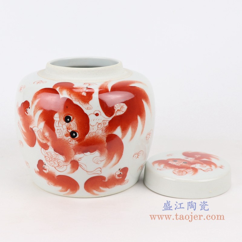 矾红狮子纹坛子盖罐;产品编号:RZIH22-B 产品尺寸(单位cm): 高:15.5直径:16口径:8.3底径:12..3重量:0.9KG