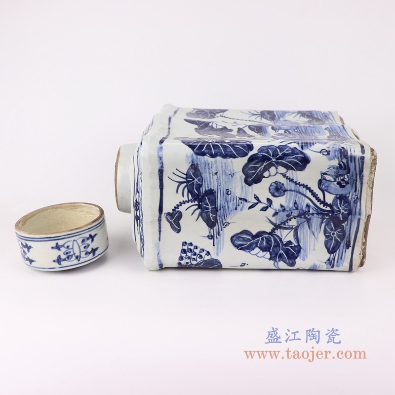 青花长方形鱼草纹扁罐子；产品编号：RZKJ02-B       产品尺寸(单位cm):  高：38直径：26口径：10底径：25重量：6.25KG