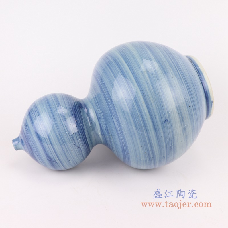 青花条纹葫芦瓶；产品编号：RZPI48       产品尺寸(单位cm):  高：32.5直径：21口径：18底径：11.5重量：2.9KG