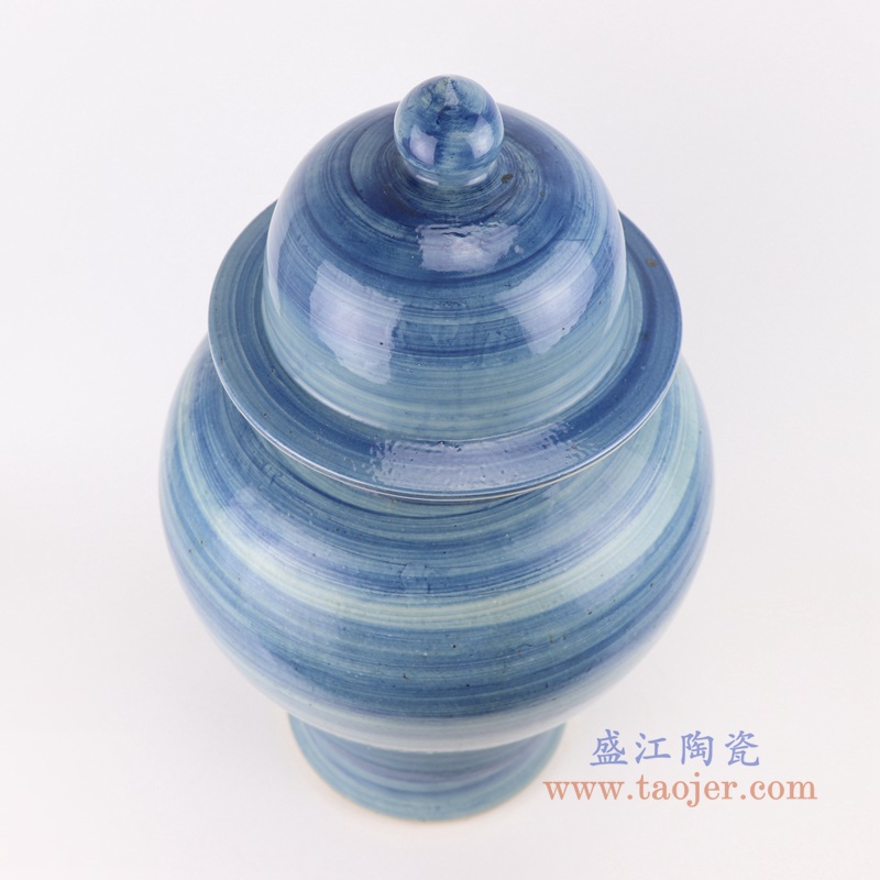 青花条纹将军罐；产品编号：RZPI51       产品尺寸(单位cm):  高：52直径：29.5口径：16.3底径：19.2重量：7.6KG