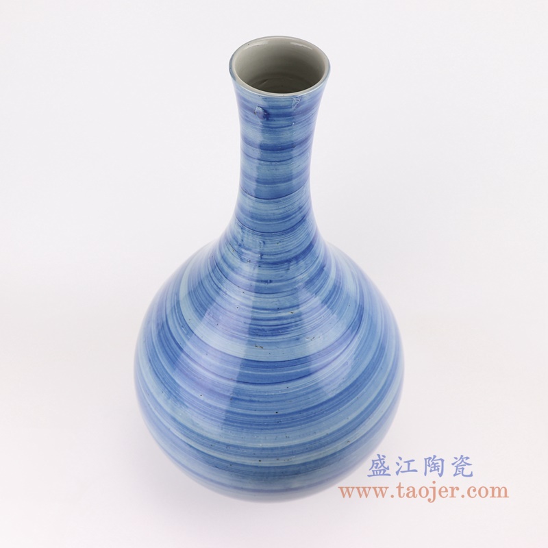 青花条纹胆瓶大号；产品编号：RZPI59       产品尺寸(单位cm):  高：55直径：30口径：7.6底径：17.5重量：6.4KG
