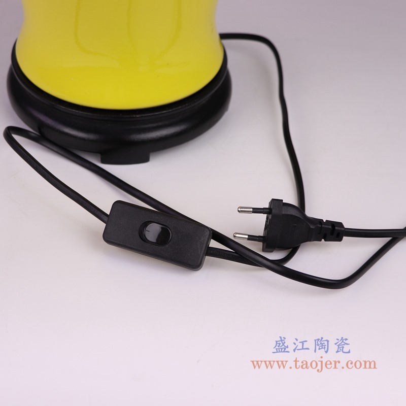 ；产品编号：DS-RZRV46-A       产品尺寸(单位cm):  高：35直径：21口径：底径：14重量：KG