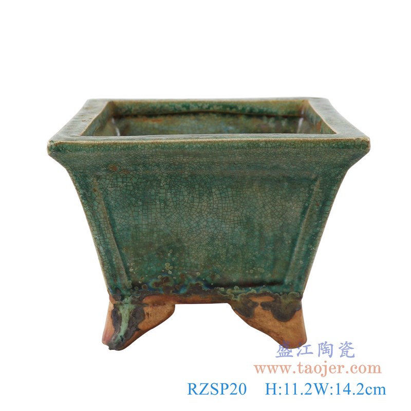 仿古窑变绿釉四方小鼎;产品编号:RZSP20 产品尺寸(单位cm): 高:11.2直径:14.2口径:14.2底径:10.3重量:1.1KG