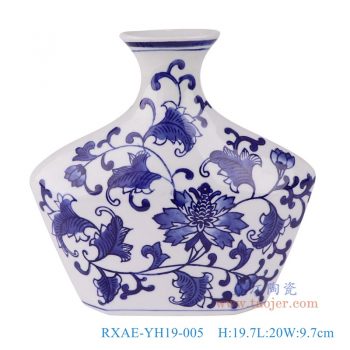 RXAE-YH19-005   青花缠枝莲扁肚罐，   高19.7直径20口径底径13.4重量0.48KG