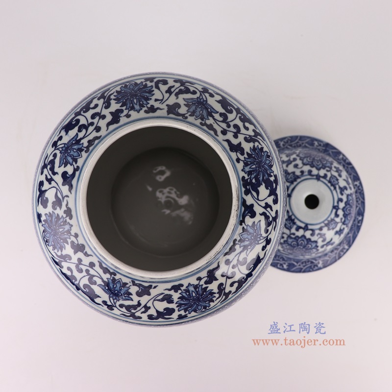 青花缠枝莲将军罐灯具,产品编号:DS46-RZFU 产品尺寸(单位cm): 高31.7直径21.6口径底径15重量3KG