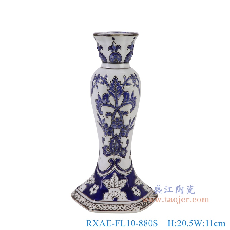 青花缠枝莲烛台,产品编号:RXAE-FL10-880S 产品尺寸(单位cm): 高20.5直径11口径底径11重量0.5KG