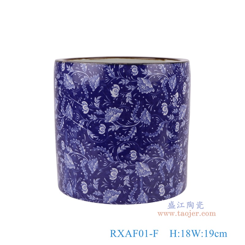 青花蓝底花卉笔筒,产品编号:RXAF01-F 产品尺寸(单位cm): 高18直径19口径底径重量2.2KG