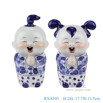 RXAT03   青花恭喜发财娃娃孩童雕塑一对，   高26直径17.7口径底径10重量1.6KG