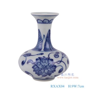 RXAX04   青花缠枝莲小扁肚瓶，    高9直径7口径底径2.4重量0.1KG