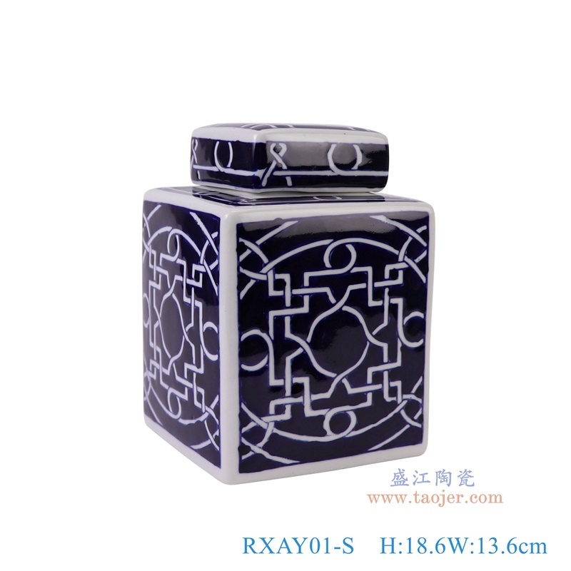 青花蓝底剪纸窗花纹四方茶叶罐小号,产品编号:RXAY01-S 产品尺寸(单位cm): 高18.6直径13.6口径底径重量0.7KG