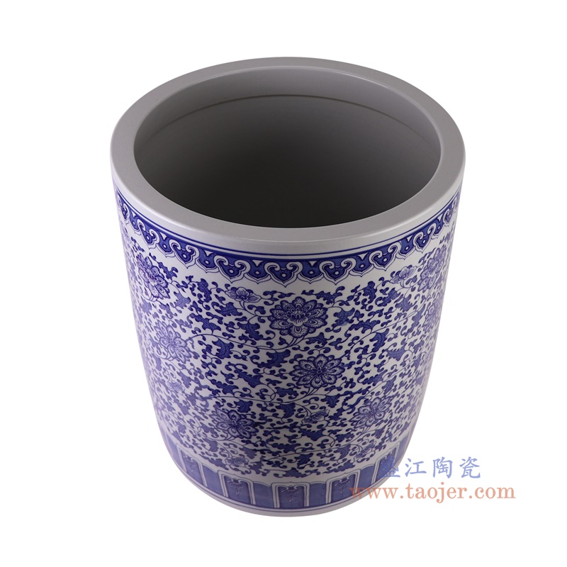 青花缠枝莲箭筒伞筒直筒大缸,产品编号:RXAZ02 产品尺寸(单位cm): 高49直径40口径底径重量19.2KG