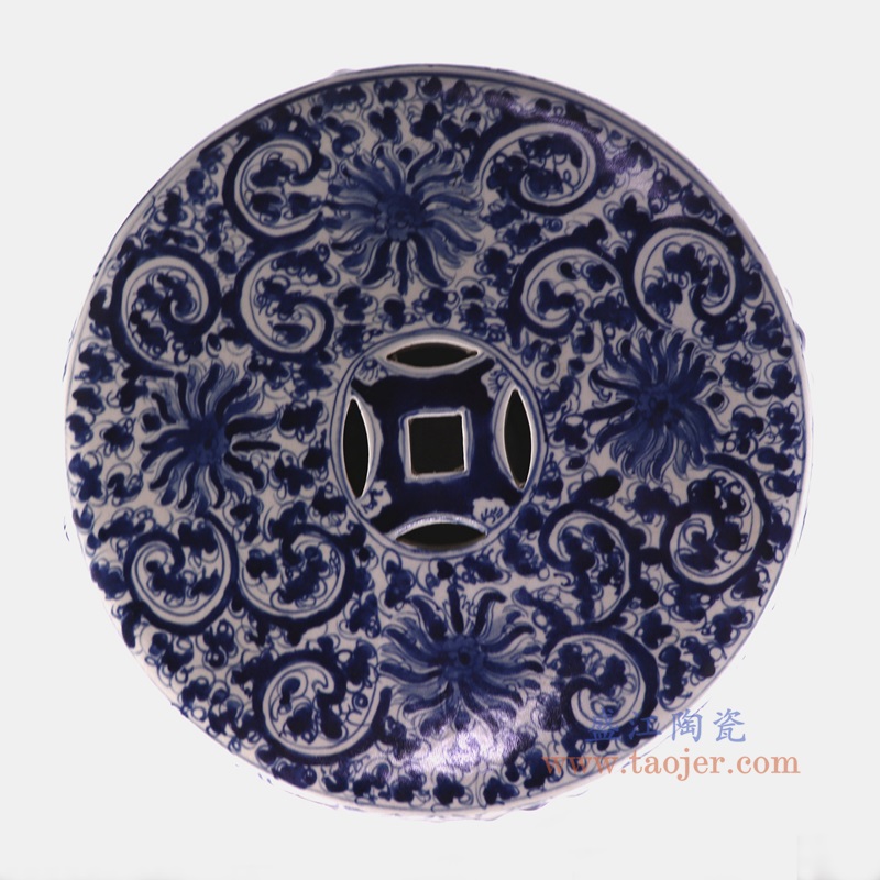 青花缠枝花卉鼓凳,产品编号:RYKB164-A 产品尺寸(单位cm): 高45.5直径36口径8.5底径28重量10.94KG