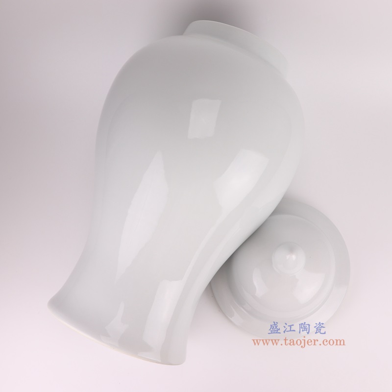 白色将军罐,产品编号:RYKB166-A 产品尺寸(单位cm): 高65.5直径30.4口径底径21.2重量7.8KG