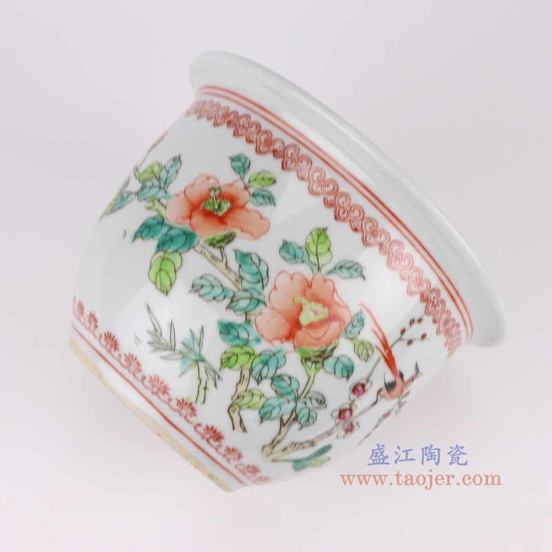 粉彩手绘花鸟花盆,产品编号:RYSZ16-B 产品尺寸(单位cm): 高16.2直径23.5口径5底径12重量1.7KG