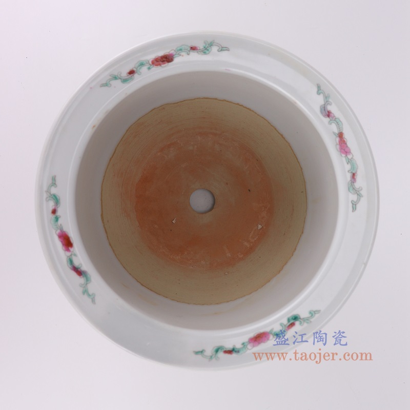 粉彩手绘缠枝莲开窗仕女人物花盆,产品编号:RYSZ16-E 产品尺寸(单位cm): 高16.2直径23.5口径9.5底径12重量1.7KG