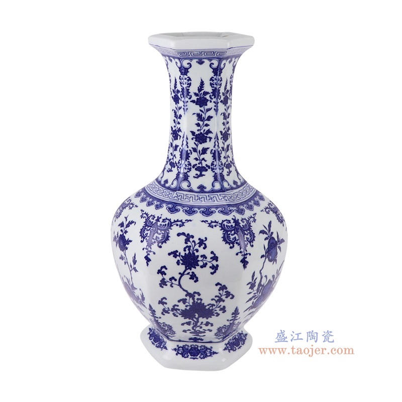 青花仙桃花草纹六面赏瓶,产品编号:RYUJ39 产品尺寸(单位cm): 高39直径21.3口径1.8底径14.3重量3.4KG