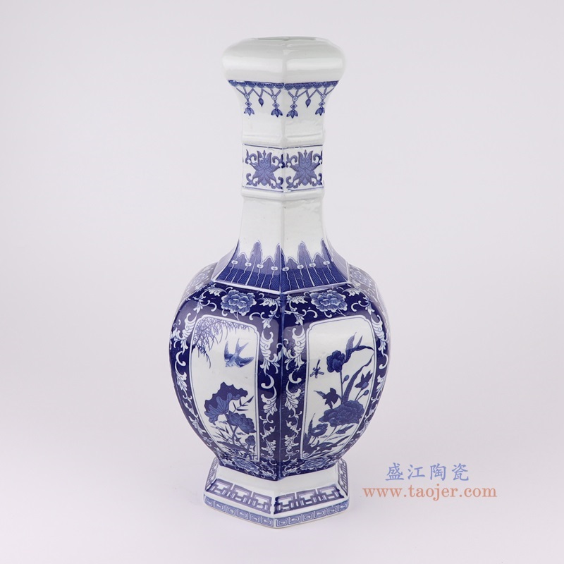 青花开窗花鸟荷花纹六面赏瓶,产品编号:RYUJ40 产品尺寸(单位cm): 高41.4直径21口径3.3底径14.8重量3.4KG