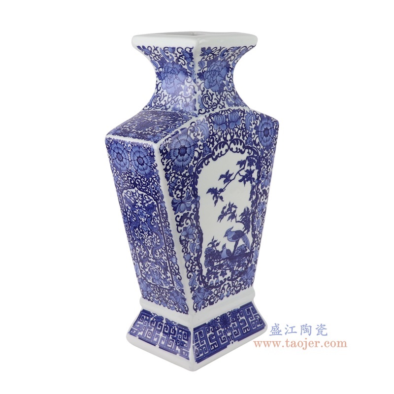 青花缠枝莲龙纹开窗花鸟纹四面扁肚扇形瓶,产品编号:RYUJ45 产品尺寸(单位cm): 高36.3直径20.2口径1.7底径重量2.75KG