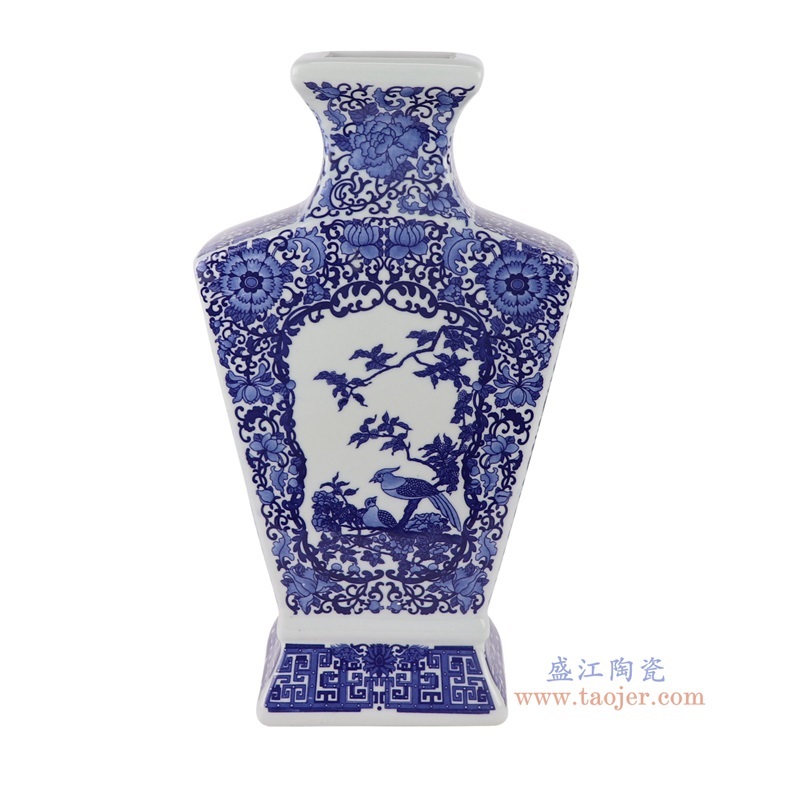 青花缠枝莲龙纹开窗花鸟纹四面扁肚扇形瓶,产品编号:RYUJ45 产品尺寸(单位cm): 高36.3直径20.2口径1.7底径重量2.75KG