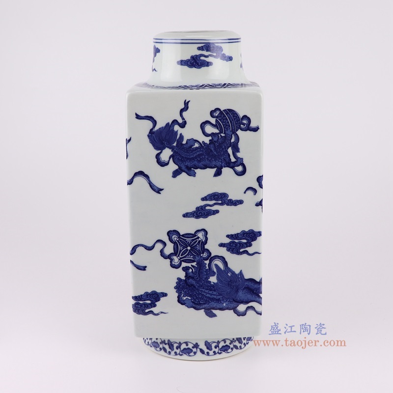 青花狮子纹四方直筒茶叶罐,产品编号:RYUJ48 产品尺寸(单位cm): 高34.3直径13.4口径14.5底径13.4重量2.7KG