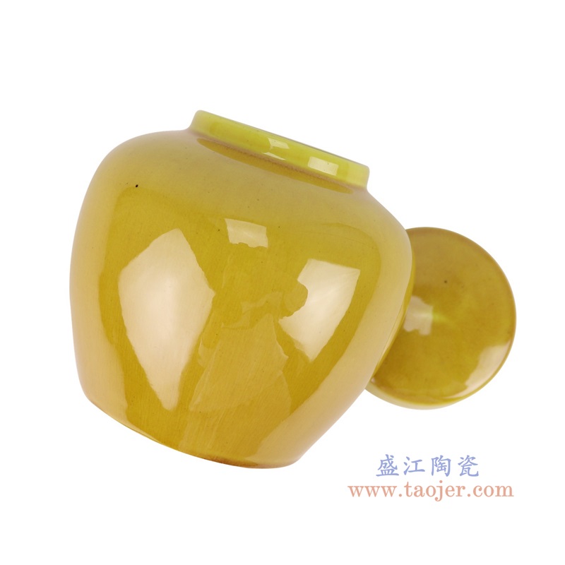 单色釉黄色茶叶罐盖罐,产品编号:RYWN10 产品尺寸(单位cm): 高12直径12口径8.5底径8.3重量0.4KG