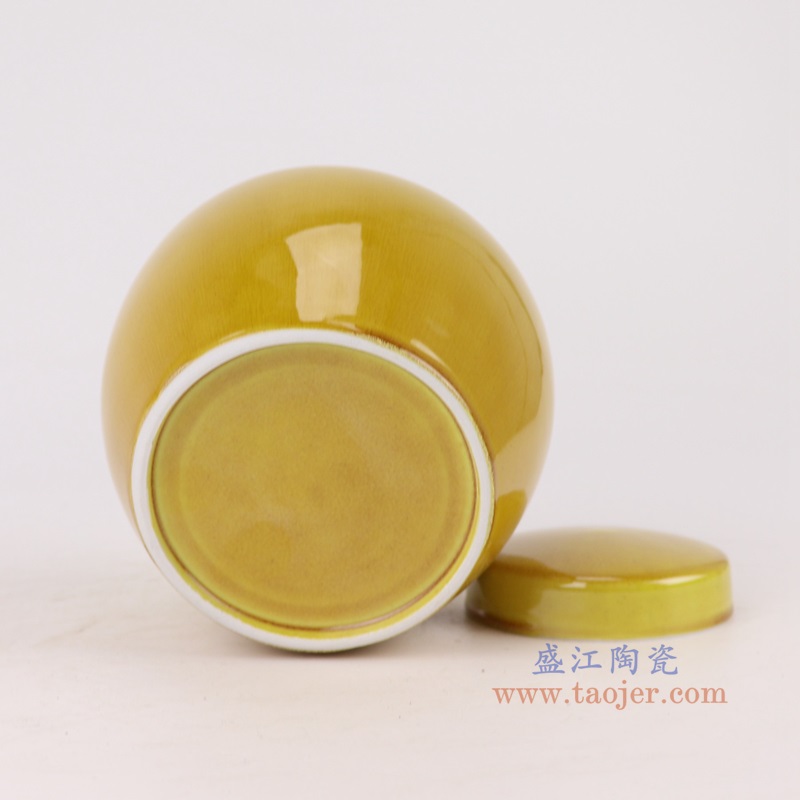 单色釉黄色茶叶罐盖罐,产品编号:RYWN10 产品尺寸(单位cm): 高12直径12口径8.5底径8.3重量0.4KG