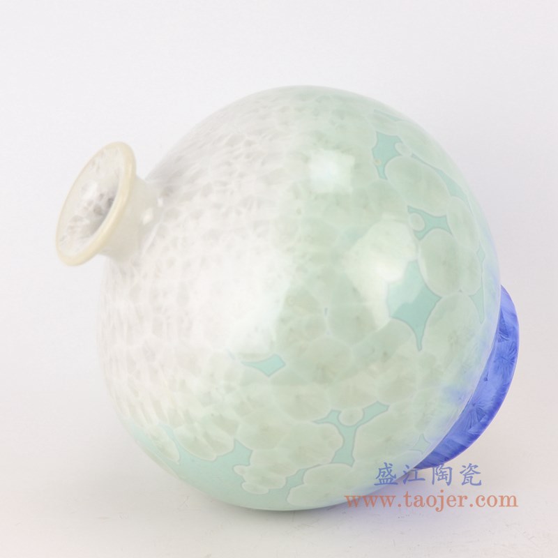 结晶釉白绿蓝三色石榴瓶;产品编号:RYYX04 产品尺寸(单位cm): 高:23.5直径:21.5口径:6.2底径:11重量:2.8KG