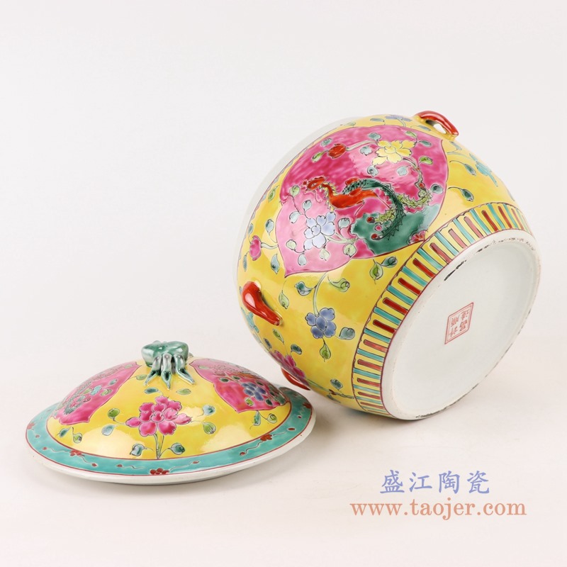 粉彩黄底开窗凤凰纹饭鼓饭盒食盒储物罐;产品编号:RYZG11-E 产品尺寸(单位cm): 高:21直径:19.5口径:16底径:14.2重量:1.6KG