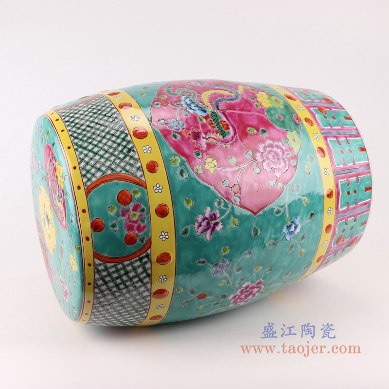 粉彩绿底开窗凤凰纹凳子凉墩;产品编号:RYZG33-A 产品尺寸(单位cm): 高:42.3直径:33口径:26.5底径:26重量:8.7KG