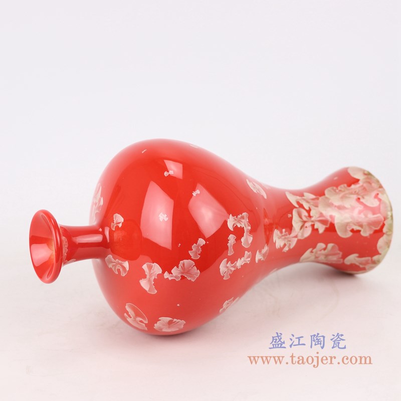 结晶釉红底红色梅瓶;产品编号:RZCU13 产品尺寸(单位cm): 高:28.5直径:14口径:4.9底径:9.2重量:1KG