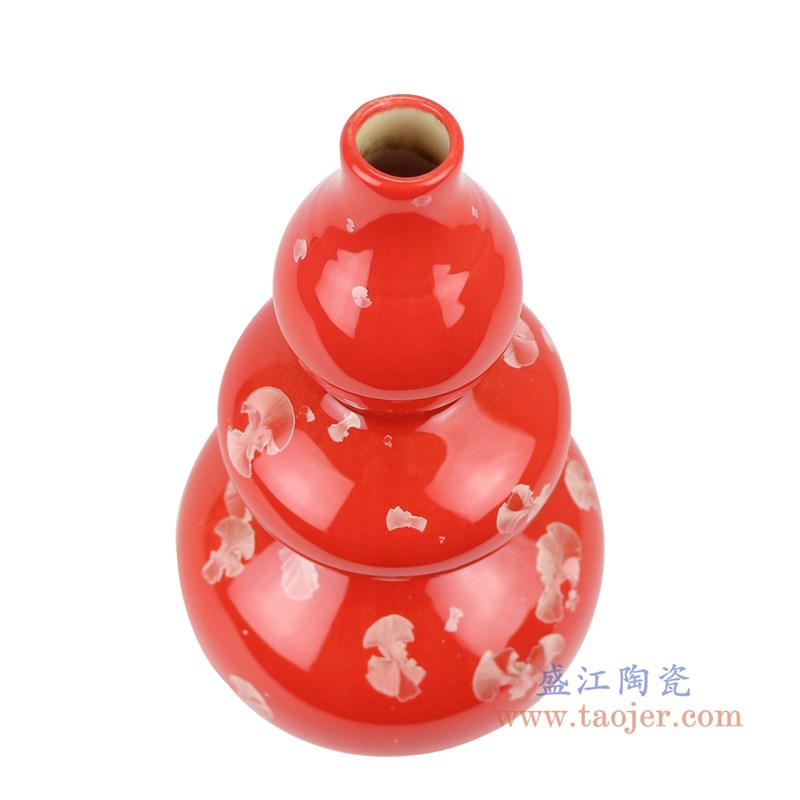 结晶釉红底红色三节葫芦瓶；产品编号：RZCU15       产品尺寸(单位cm):  高：28直径：13.7口径：2.7底径：8重量：0.8KG